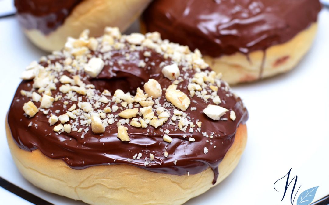 Donuts de chocolate veganos al horno