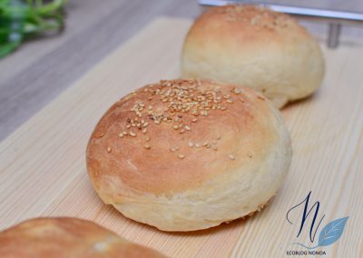 Pan de Viena vegano - Pan de hamburguesa - Pan horneado